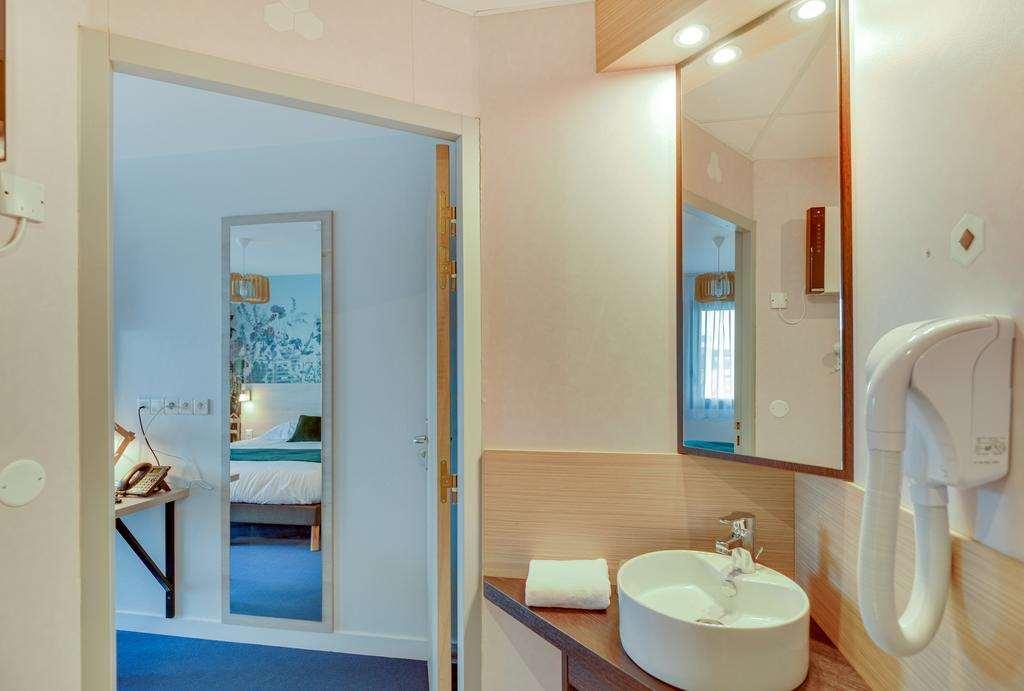 Brit Hotel Au Pays De Vitre Étrelles Quarto foto
